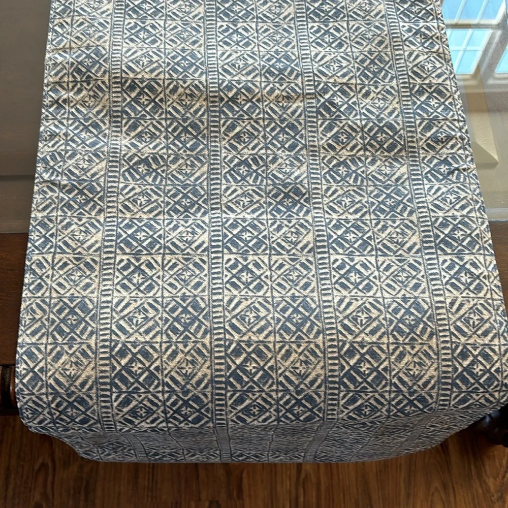 7.5 foot Mosaic table runner with matching placemats.